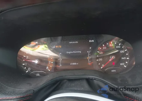 2022 Jeep Compass Trailhawk 4X4 z USA, uszkodzony, nr VIN 3C4NJDDB9NT165464